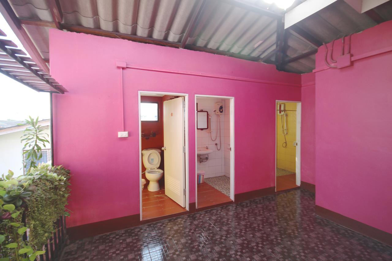 Baan Bua Homestay Chiang Rai Ngoại thất bức ảnh