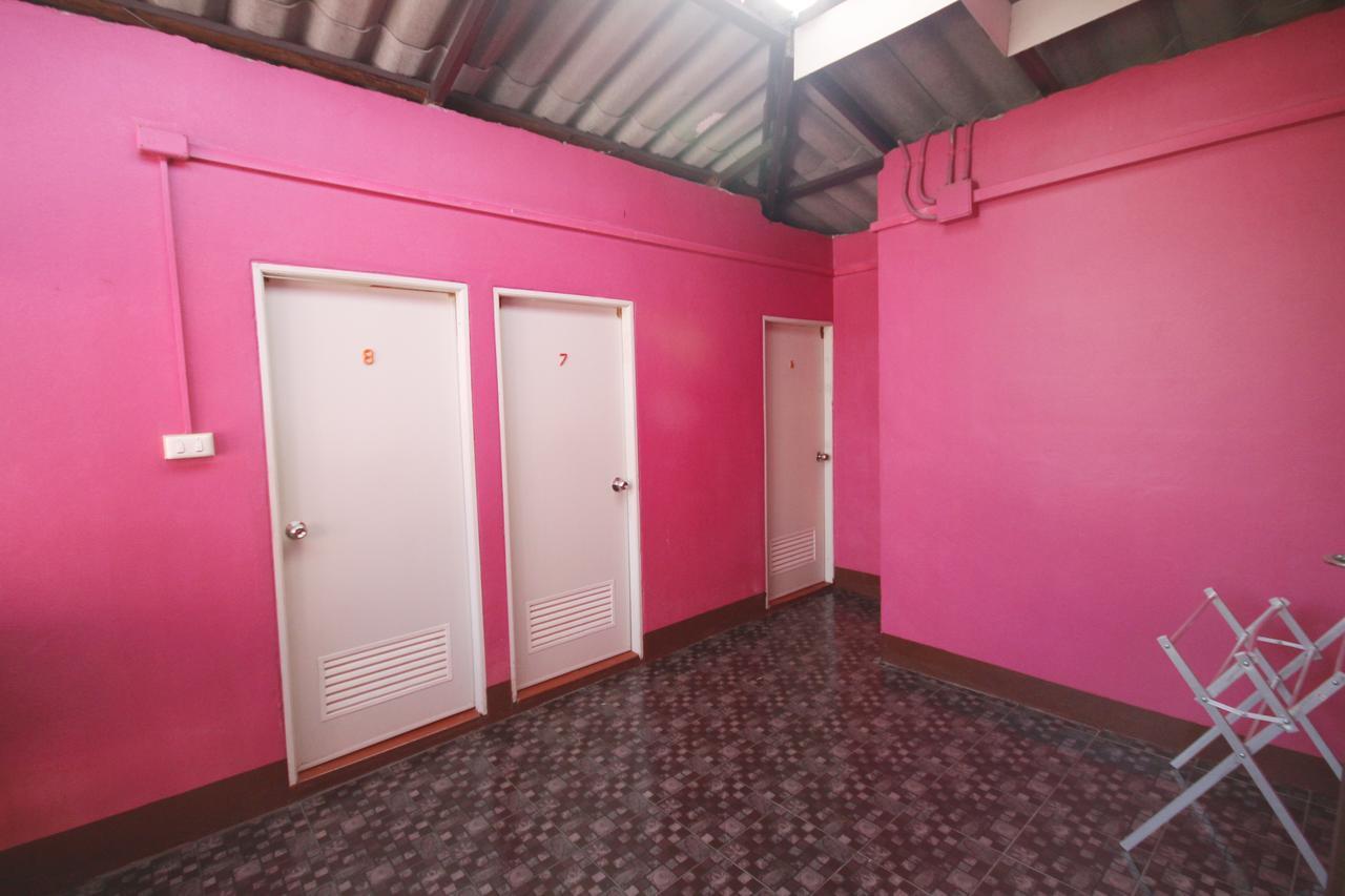 Baan Bua Homestay Chiang Rai Ngoại thất bức ảnh
