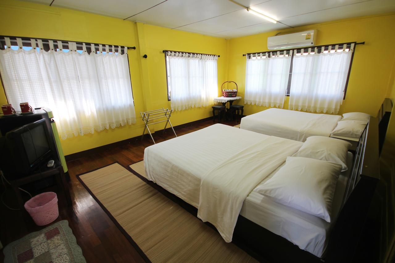 Baan Bua Homestay Chiang Rai Ngoại thất bức ảnh