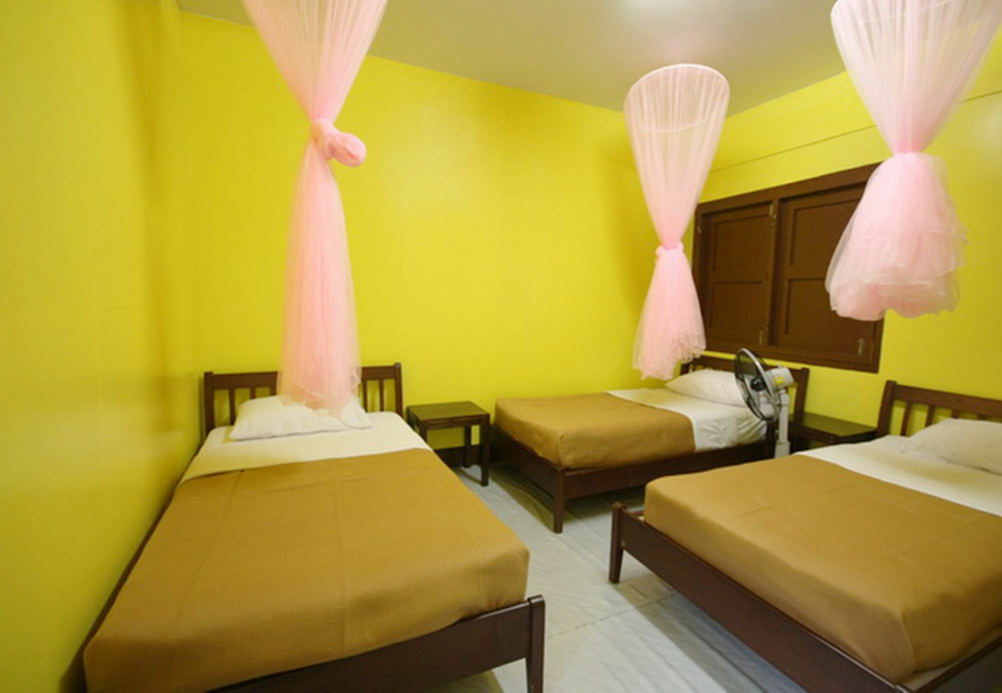 Baan Bua Homestay Chiang Rai Ngoại thất bức ảnh